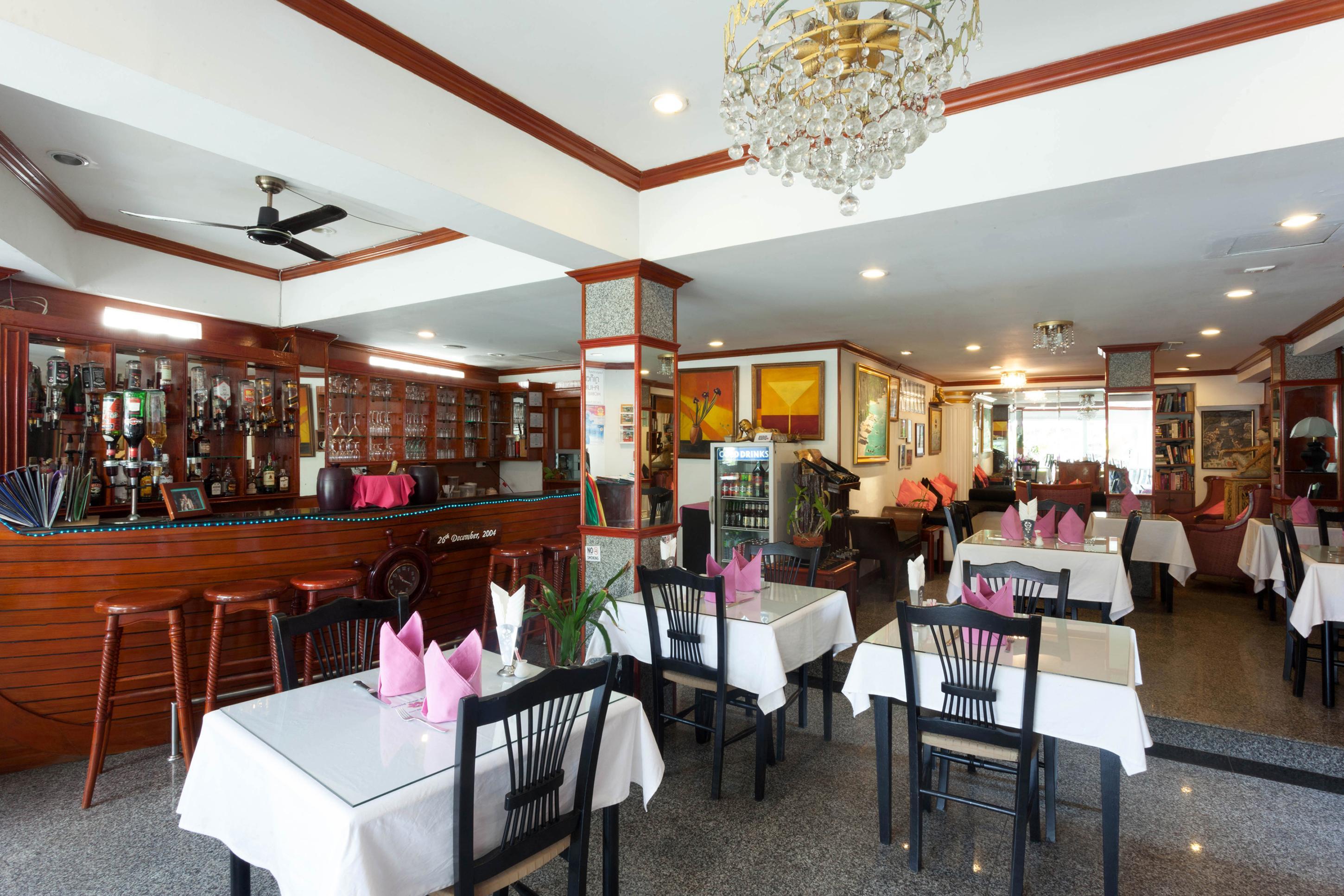The Orchid Hotel Kalim Bay Patong Exterior foto